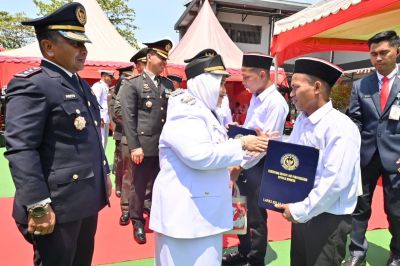 Kemerdekaan Jadi Kado, 16 Warga Binaan Lapas Bengkalis Bebas Setelah Terima Remisi