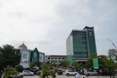 Puncak Milad ke-18 UMRI ; Hadirkan Menteri, Wamen, dan Tokoh Nasional