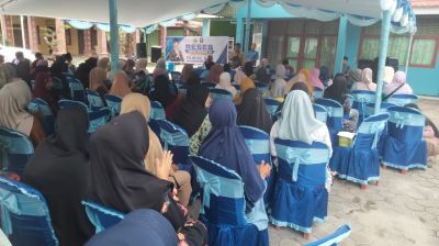 Reses di Banjar Seminai, Fairus Tampung Aspirasi Warga, Pemprov Riau Diminta Perhatikan Pembangunan Kampung