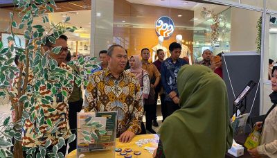‎‎Sekjen Kementerian Kehutanan Kunjungi Stand Unilak Di Hutan.ID Fest 2026