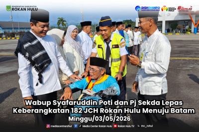 Wabup Syafaruddin Poti dan Pj Sekda Lepas Keberangkatan 182 JCH Rohul Menuju Batam