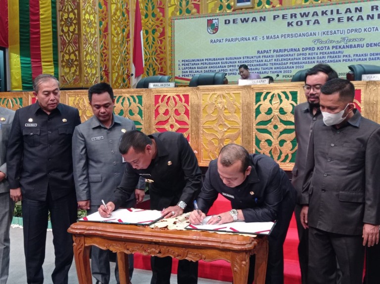 https://riaupunya.com/gambar/foto/1159141544.jpeg