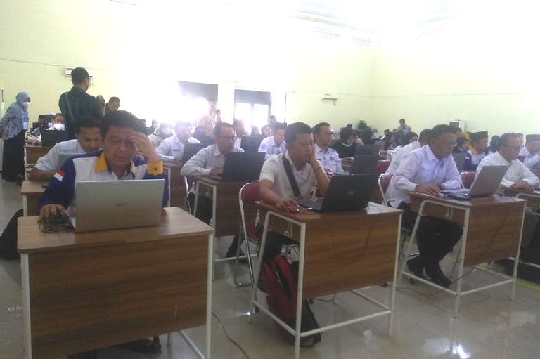 https://riaupunya.com/gambar/foto/1270059008.jpg