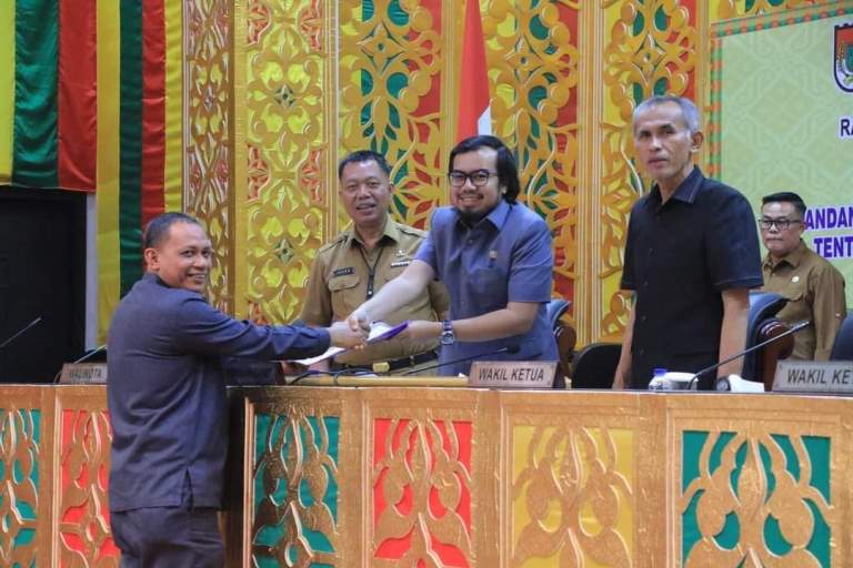 https://riaupunya.com/gambar/foto/1972173257.jpeg