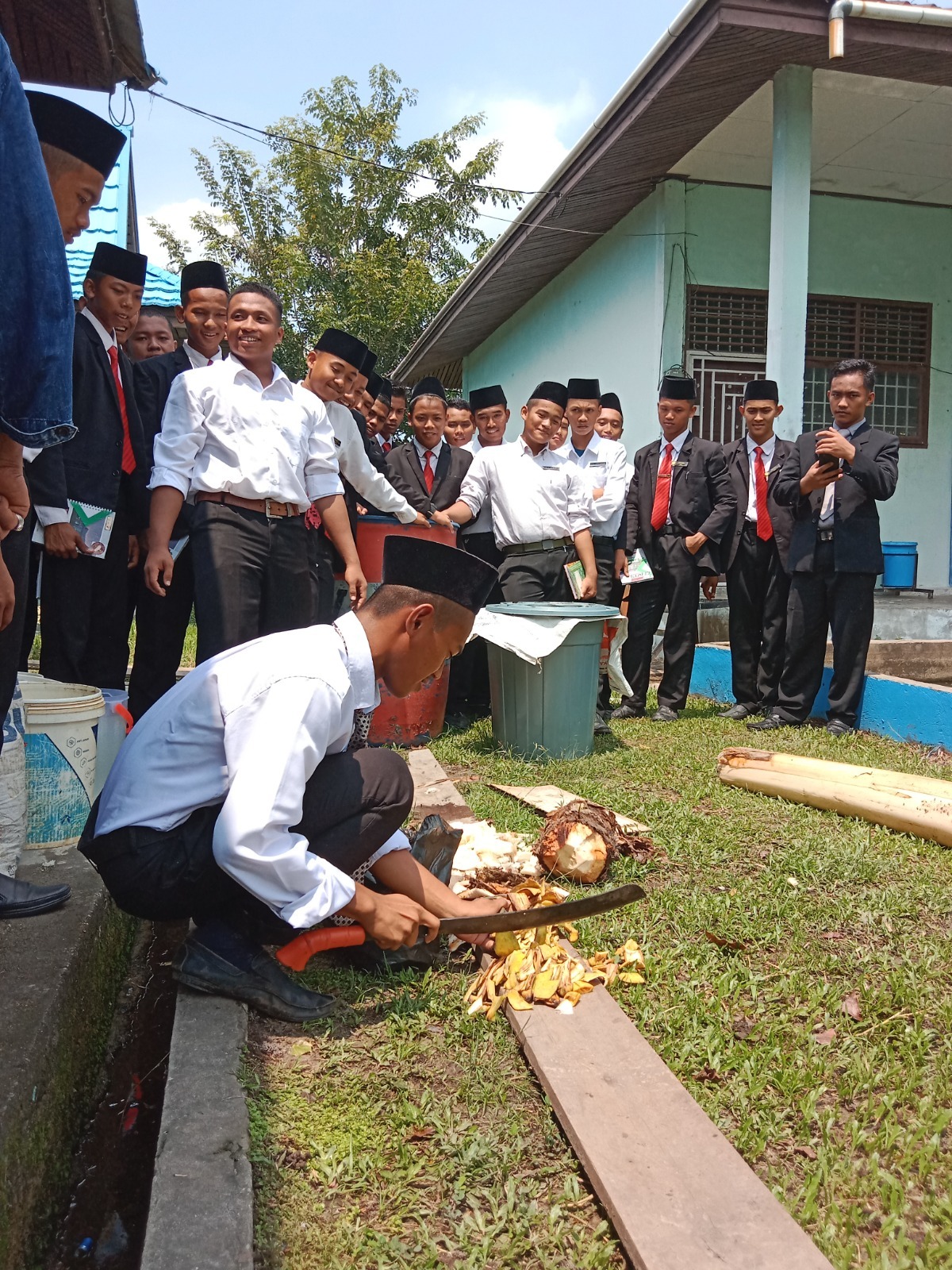 https://riaupunya.com/gambar/foto/6274189199.jpg