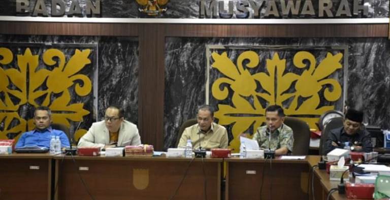 https://riaupunya.com/gambar/foto/7439261726.jpg