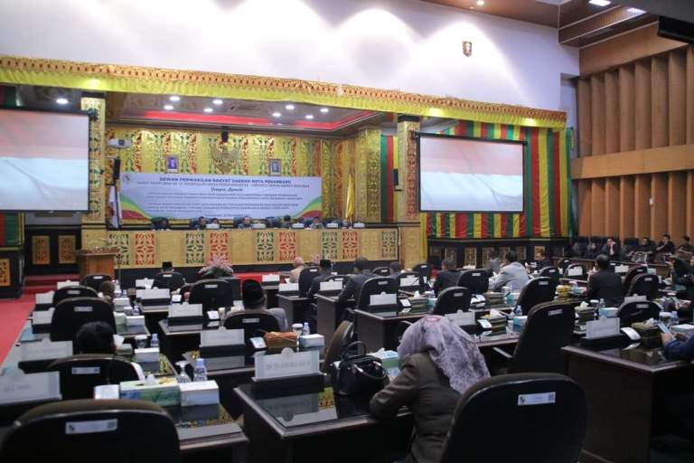 https://riaupunya.com/gambar/foto/8767303545.jpg